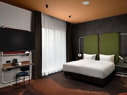 You Hotel Budapest - Handwritten Collection