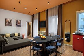 You Hotel Budapest - Handwritten Collection