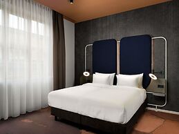 You Hotel Budapest - Handwritten Collection