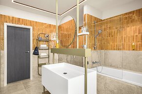 You Hotel Budapest - Handwritten Collection