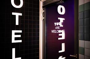 You Hotel Budapest - Handwritten Collection