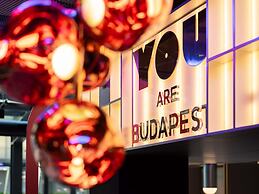 You Hotel Budapest - Handwritten Collection