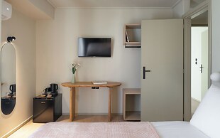 Gnamma Hotel