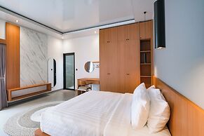 The Moringa Bukit Villas