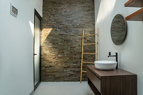 The Moringa Bukit Villas