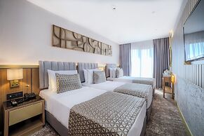 Lions Royal