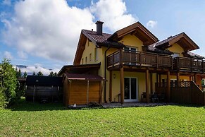 Villa With Terrace, Sauna Near the Border Triangle