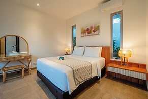 Maestro Bay View Villa