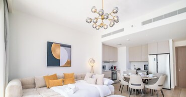 LUX The Orchid Creek Beach Suite