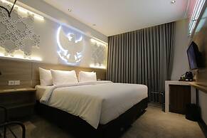 Creative Restart Hotel