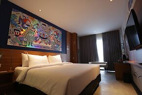 Creative Restart Hotel