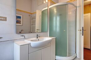 Farinata Apartment by Mamo Florence