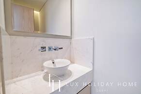 LUX Iconic Views at Palm Tower Suite 5