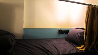 Hostel De Offlanders Rishikesh • Stay • Connect • Explore