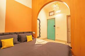 Hostel De Offlanders Rishikesh • Stay • Connect • Explore