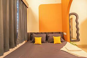 Hostel De Offlanders Rishikesh • Stay • Connect • Explore