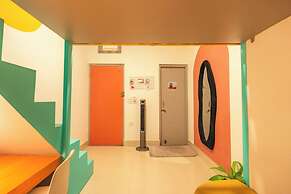 Hostel De Offlanders Rishikesh • Stay • Connect • Explore
