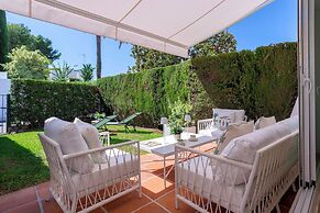 Magnificent 3BD Duplex With Pool. Aloha Golf II