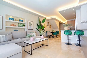 Magnificent 3BD Duplex With Pool. Aloha Golf II
