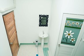 Comfy Corner Hostel
