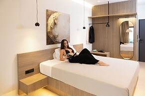 Armonia Seaview Suites
