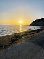 Armonia Seaview Suites