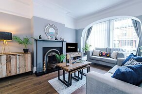 16 Hayfield Road