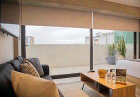 w Scenic 1BR w Terrace in Barranco