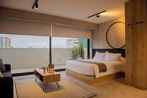 w Scenic 1BR w Terrace in Barranco