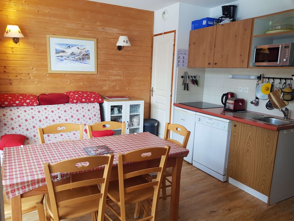 Ground Floor Apapartment in Chamrousse