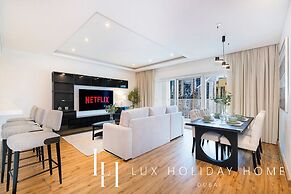 LUX The Bonnington JLT Suite