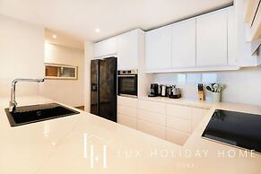 LUX The Bonnington JLT Suite