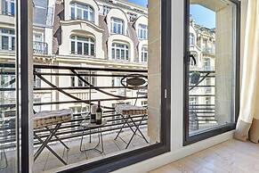 Stylish 2BR Near Faubourg Saint-Honoré