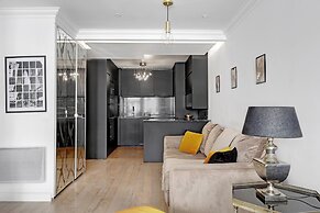 Stylish 2BR Near Faubourg Saint-Honoré