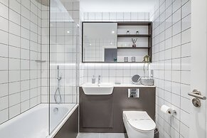 1 Bed Flat - Sleeps 3 - Parking