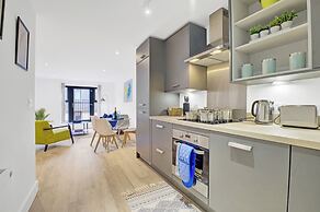 1 Bed Flat - Sleeps 3 - Parking