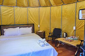 Bau Trang U&ME Glamping Resort