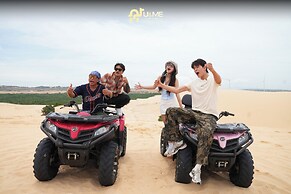 Bau Trang U&ME Glamping Resort