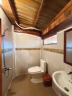 Bau Trang U&ME Glamping Resort