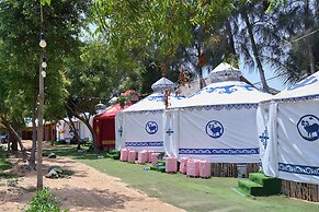Bau Trang U&ME Glamping Resort