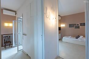 Rental in Rome Casa de Leyva Apartment