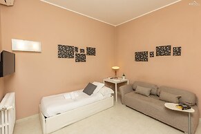 Rental in Rome Casa de Leyva Apartment