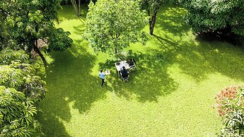 The Hidden Valley Lodge