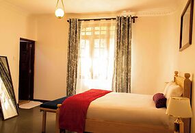 The Hidden Valley Lodge