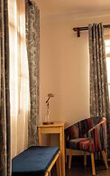 The Hidden Valley Lodge