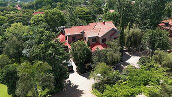 The Hidden Valley Lodge