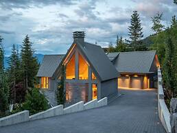 Aurora Estate at Kadenwood