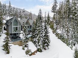 Aurora Estate at Kadenwood