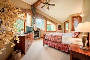 Emerald Chalet