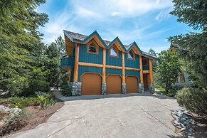 Emerald Chalet